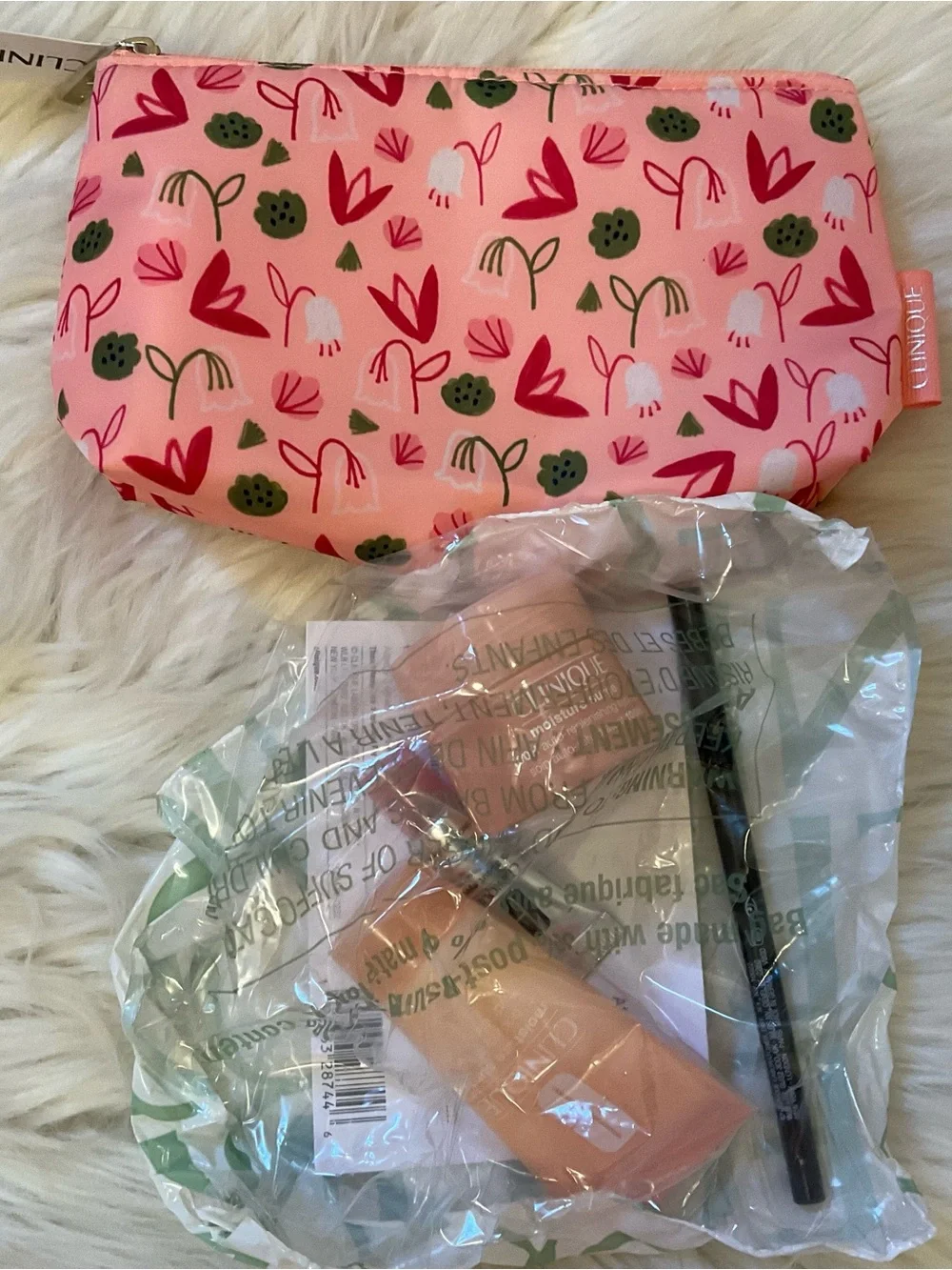 Clinique 5-Piece Gift - NWT